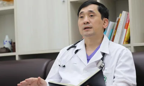 Bạch Mai hỗ trợ toàn diện công tác điều trị bệnh nhân Covid-19 tại Bắc Giang