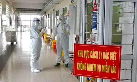 Hà Nội: 2 nhân viên y tế BV Thanh Nhàn mắc COVID-19 khi điều trị bệnh nhân