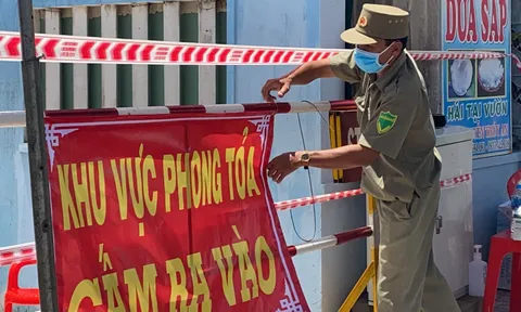Tiền Giang: Phong tỏa 33 hộ dân, cách ly 60 F1 liên quan đến ca mắc COVID-19 đầu tiên