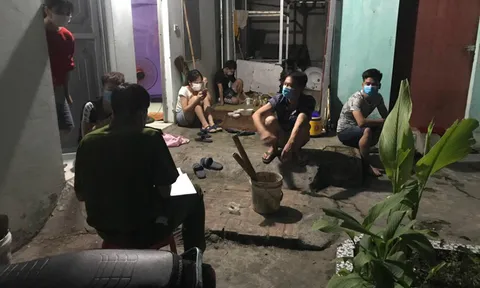 7 người bị phạt 105 triệu đồng vì tụ tập xem bóng đá ở Bắc Giang