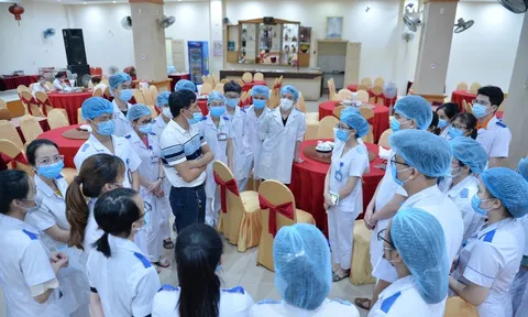 Bệnh nhân COVID-19 tiếp xúc hơn 6000 người, Nghệ An giãn cách TP Vinh, huyện Diễn Châu