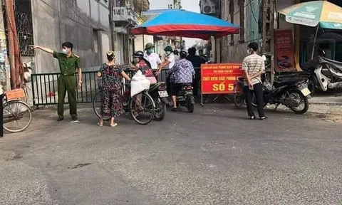 Hưng Yên thêm trường hợp dương tính từ quán cắt tóc gội đầu, cách ly 2600 hộ