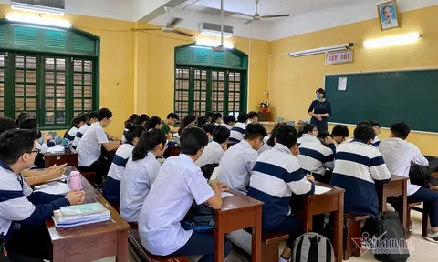 Học sinh Hà Nội chưa thể quay trở lại trường từ ngày 10/7