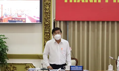 TP. HCM tạm dừng dịch vụ ăn uống mang về từ 0h ngày 9/7