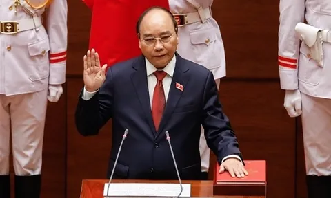 Ông Nguyễn Xuân Phúc tiếp tục được giới thiệu giữ chức Chủ tịch nước nhiệm kỳ 2021-2026