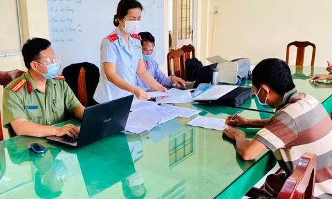 Người đàn ông bán thịt heo bị xử phạt 5 triệu đồng vì tung tin cấm chợ