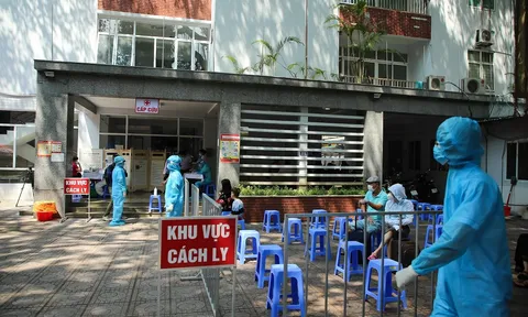 Sáng 27/7, Hà Nội ghi nhận 19 ca dương tính SARS-CoV-2, có 13 ca tại cộng đồng