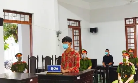 Đánh bị thương cán bộ chống dịch, 2 đối tượng lĩnh án tù