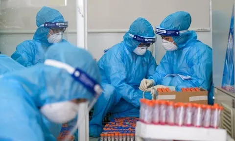 Sáng 9/8: Hà Nội thêm 9 ca dương tính SARS-CoV-2, 1 ca rất nặng