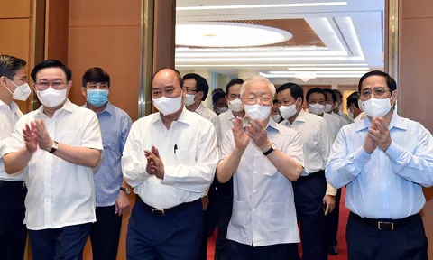 Chính phủ khóa XV họp phiên toàn thể đầu tiên, quyết tâm xây dựng Chính phủ đổi mới, liêm chính, kỷ cương, hành động, hiệu quả, vì nhân dân phục vụ