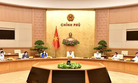 Thủ tướng phát động phong trào thi đua đặc biệt 'Cả nước đoàn kết, chung sức, đồng lòng thi đua phòng, chống và chiến thắng đại dịch COVID-19'
