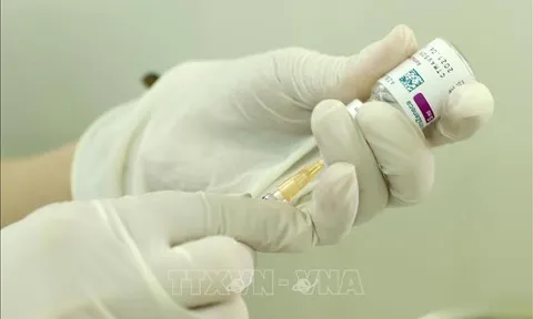 Bộ Y tế cho ý kiến về đề xuất tiêm vaccine phòng COVID-19 cho trẻ từ 12-18 tuổi