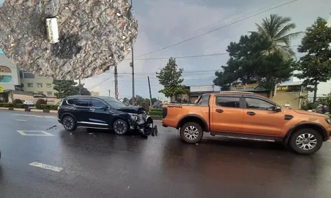 Hai ô tô rượt đuổi, bắn nhau trên phố ở Gia Lai
