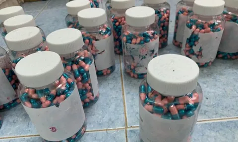 Triệt phá đường dây sản xuất, buôn bán thuốc điều trị COVID-19 giả ở TP.HCM