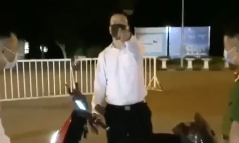Xử phạt người đàn ông tự xưng 'tiến sĩ VTV' lăng mạ cán bộ trực chốt kiểm dịch