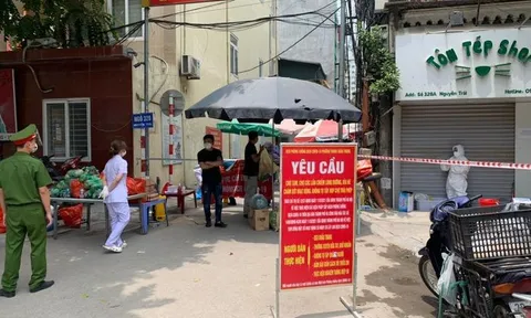 Hà Nội bắt đầu di dời dân khỏi ổ dịch Thanh Xuân Trung từ 20h tối 1/9