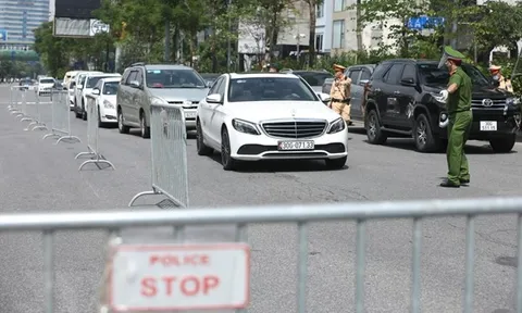 Hà Nội triển khai thêm 39 chốt kiểm soát tại các tuyến đường ra, vào 'vùng đỏ'