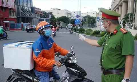 Hà Nội cho phép shipper hoạt động tại các quận, huyện 'vùng đỏ'