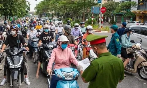Hà Nội kiểm soát giấy đi đường mới từ ngày 8/9