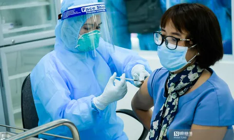 Hà Nội phân bổ và sử dụng gần một triệu liều vắc-xin Sinopharm ra sao?