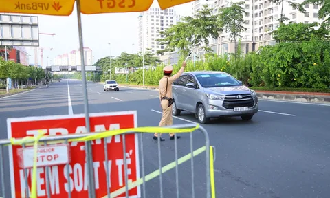 Sau 21/9, Hà Nội không chia vùng nhưng vẫn duy trì 23 chốt cửa ngõ, quản lý người ra vào thủ đô