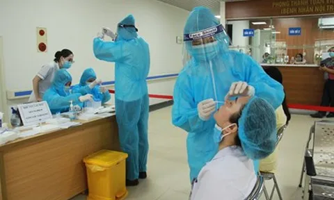 Trưa 21/9, Hà Nội ghi nhận thêm 10 ca mắc COVID-19