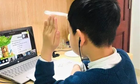 Sở GD&ĐT Hà Nội thông báo các trường tiếp tục học trực tuyến