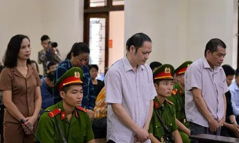 Khởi tố điều tra vụ 2 thí sinh cá biệt ở Hà Giang trúng tuyển trường công an