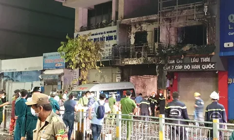 Cháy nhà dân trong đêm ở TP.HCM, 1 người tử vong