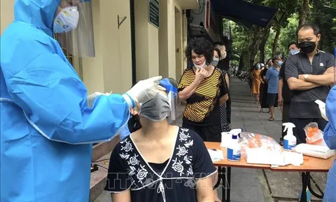 Trưa 6/10, Hà Nội ghi nhận 6 ca mắc COVID-19 đều liên quan đến Bệnh viện Việt Đức