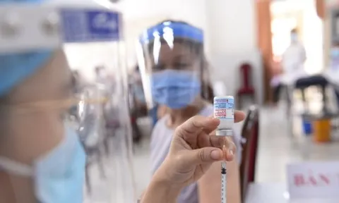 TP.HCM dự kiến tiêm vaccine cho trẻ 12-17 tuổi từ ngày 25/10