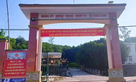 Nghệ An: Bắt tạm giam nữ chủ tịch xã ăn chặn tiền hỗ trợ lũ lụt
