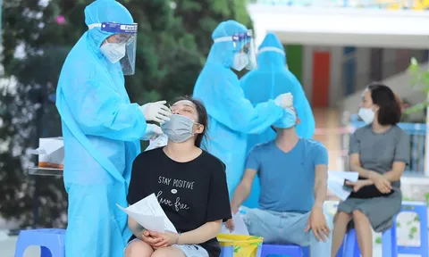 Ngày 23/10, Hà Nội ghi nhận 4 ca mắc COVID-19, có 1 ca cộng đồng