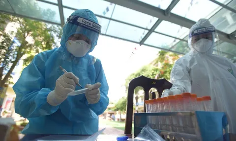 Ngày 26/10, Hà Nội ghi nhận 18 ca mắc COVID-19, có 17 ca cộng đồng