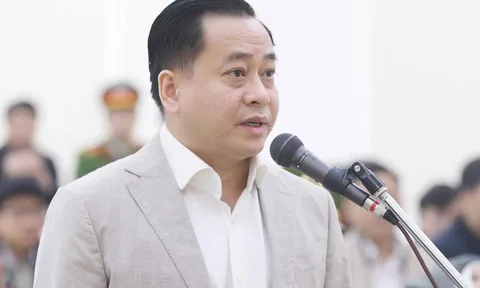 Xét xử cựu Phó Tổng cục trưởng tình báo: Ông Vũ Duy Linh bị cáo buộc nhận hối lộ 5 tỷ đồng từ Vũ 'nhôm'