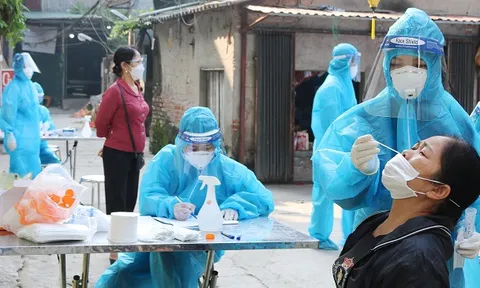Cơ sở y tế ngoài công lập có trách nhiệm tham gia phòng chống dịch COVID-19