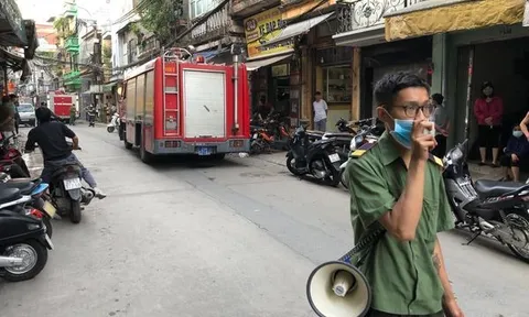 Hà Nội: Điều tra nghi án phóng hoả nhà hàng xóm làm một người bị bỏng nặng