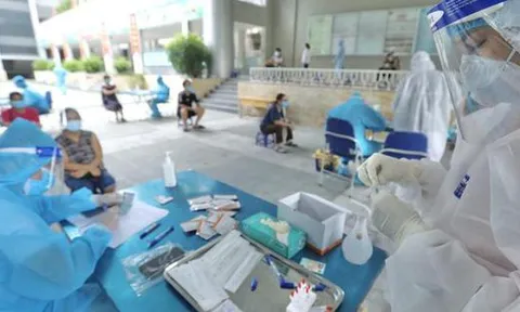 Triển khai tiêm vaccine phòng COVID-19 an toàn, khoa học, hiệu quả