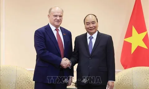 Chủ tịch nước Nguyễn Xuân Phúc tiếp Chủ tịch Đảng Cộng sản Liên bang Nga