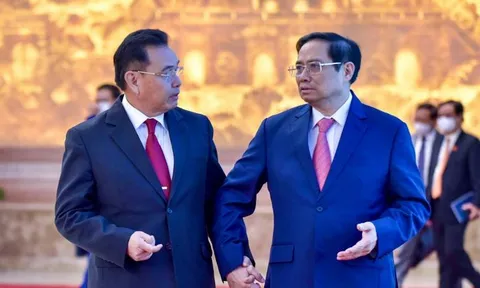 Thúc đẩy các dự án hạ tầng chiến lược kết nối Việt Nam - Lào