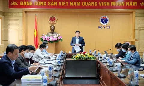 Tăng cường nhân lực điều trị hỗ trợ 5 tỉnh, thành phố miền Nam
