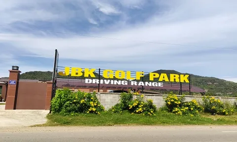 Bà Rịa - Vũng Tàu: Công ty JBK 'hô biến' đất trồng cây lâu năm thành sân golf