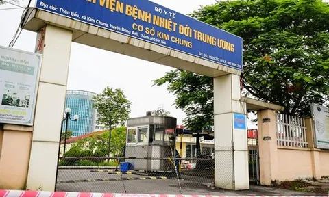 Một bệnh nhân COVID-19 đang điều trị ở Hà Nội trốn viện về quê