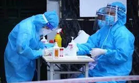 Ngày 9/12, Hà Nội ghi nhận 704 ca mắc COVID-19, có 222 ca cộng đồng