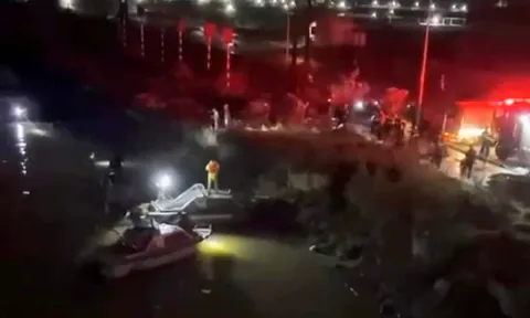 Tạm giữ 2 nghi phạm giết người, phi tang xác xuống sông ở Quảng Trị