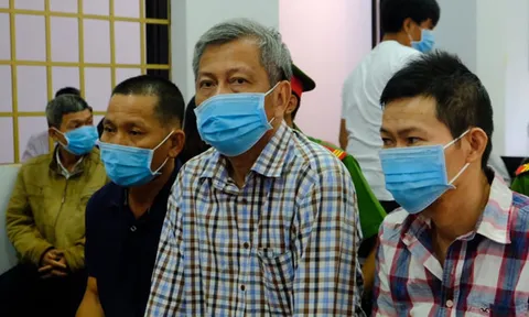 Sau 8 tháng vụ án điều tra bổ sung, 'trùm xăng dầu' Trịnh Sướng tiếp tục hầu tòa