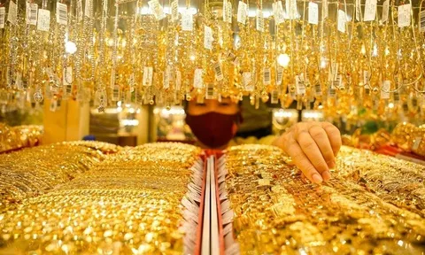 Thị trường đầu tư khởi sắc dịp cuối năm