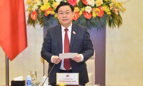 Khai mạc Phiên họp thứ 7 của Ủy ban Thường vụ Quốc hội