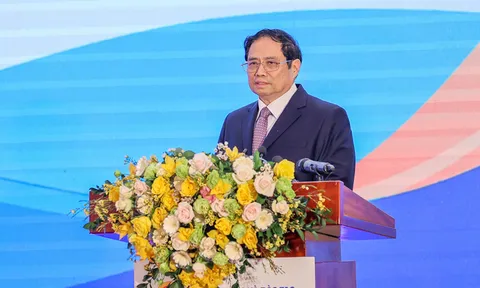 Thủ tướng Phạm Minh Chính: Chăm sóc, bảo vệ tốt nhất trẻ em không chỉ vì tương lai đất nước