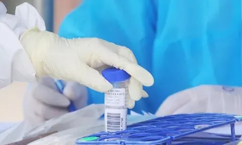 Ngày 19/2: Có 41.980 ca COVID-19 mới, gần 6.900 ca khỏi